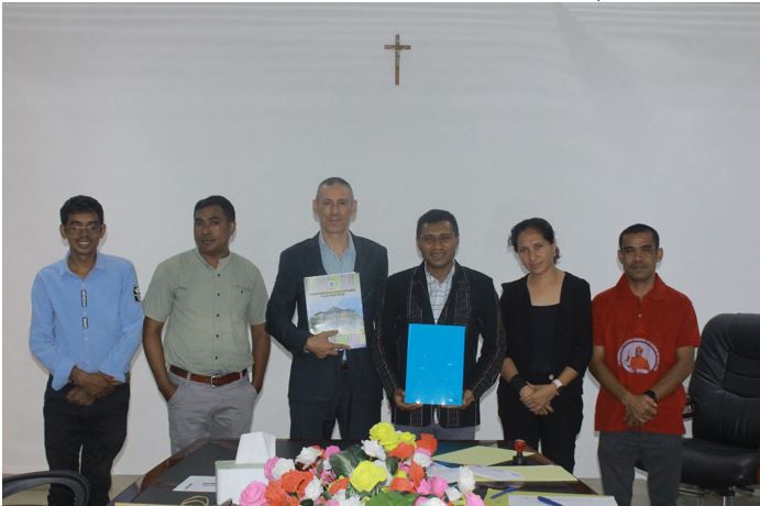 ISFIT ASSINA CONTRATO COM PLURAL EDITORES, LDA