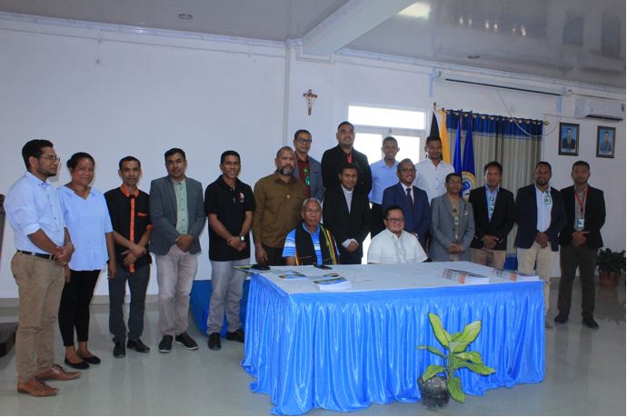 ISFIT REALIZA CERIMÓNIA ASSINA ESTATUTO NO MOU