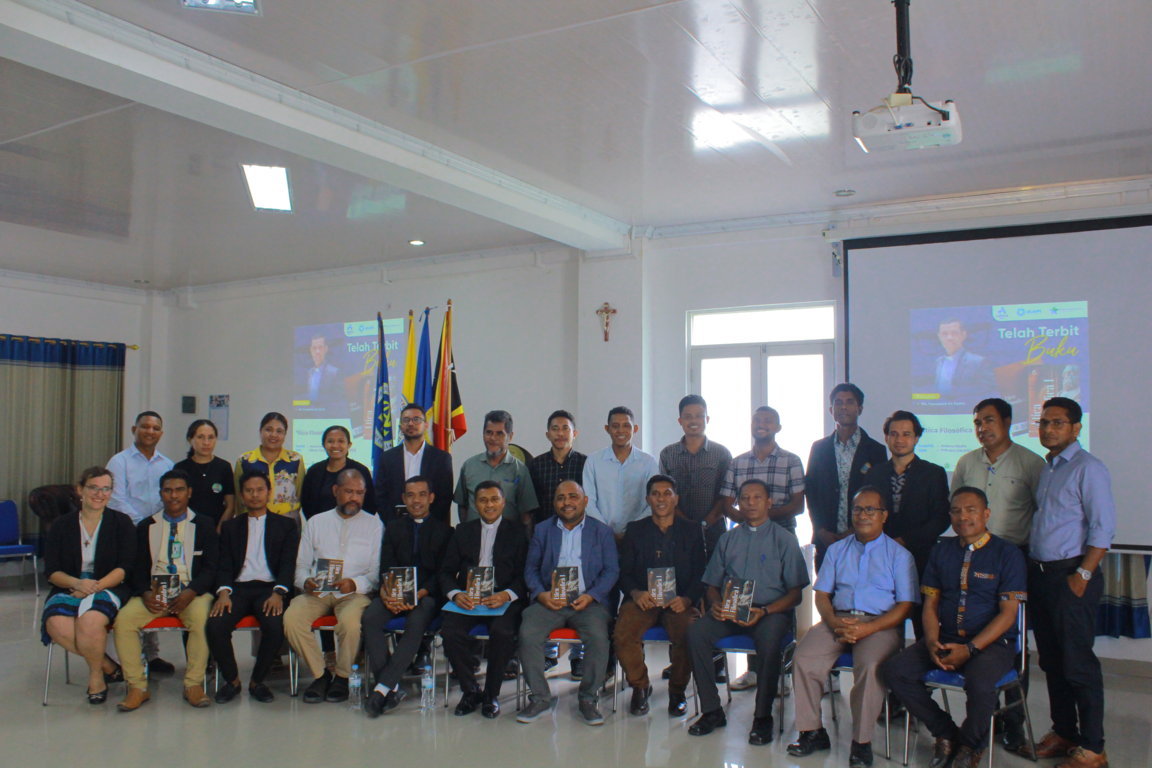 ISFIT REALIZA A CERIMÓNIA DE TOMADA DE POSSE E LANÇAMENTO